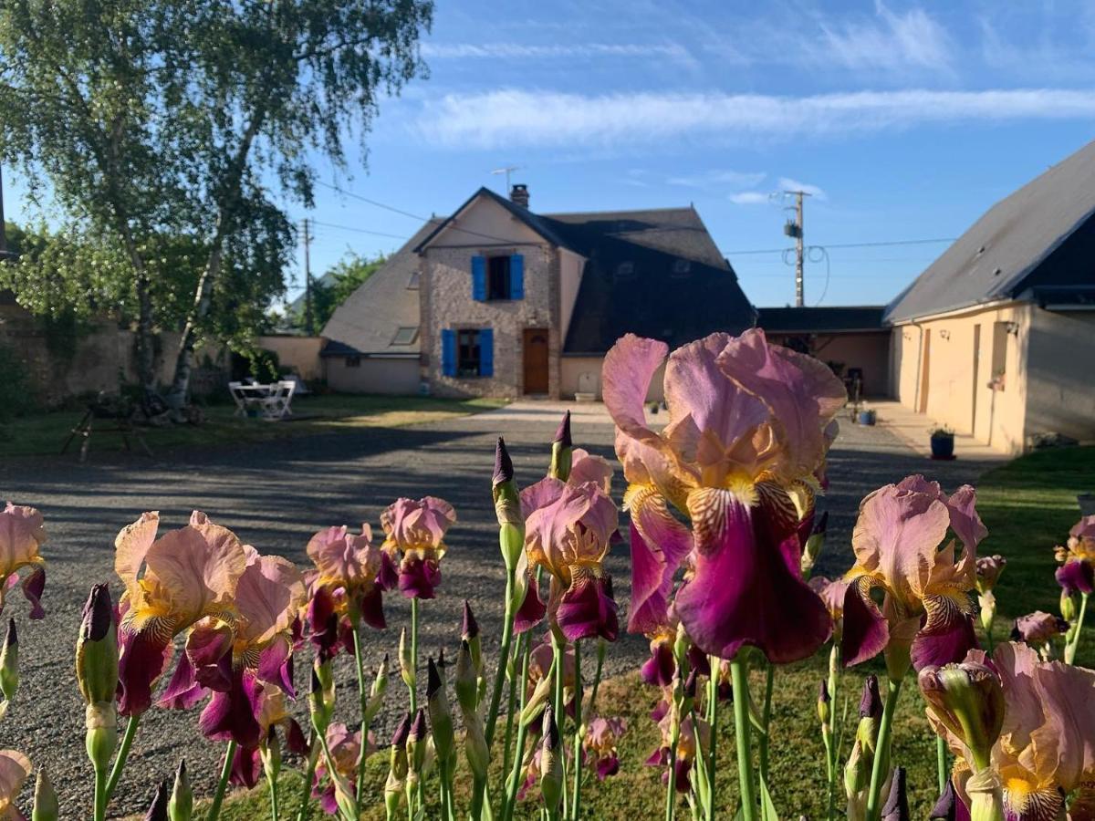 Les Logis Du Breuil Panzió Marchéville Kültér fotó