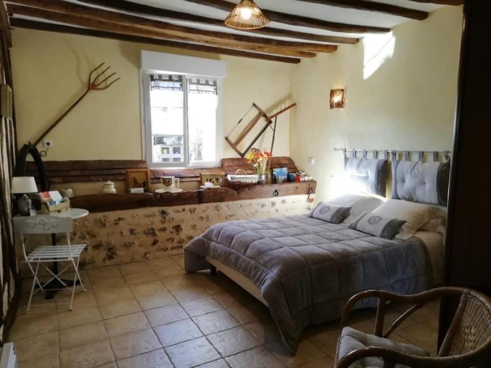Les Logis Du Breuil Panzió Marchéville Kültér fotó