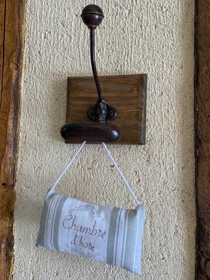 Les Logis Du Breuil Panzió Marchéville Kültér fotó
