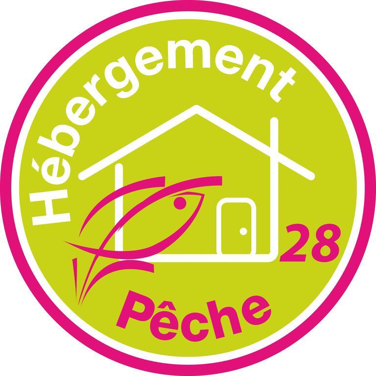 Les Logis Du Breuil Panzió Marchéville Kültér fotó
