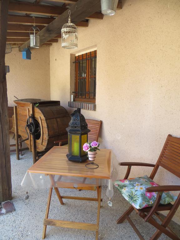 Les Logis Du Breuil Panzió Marchéville Kültér fotó