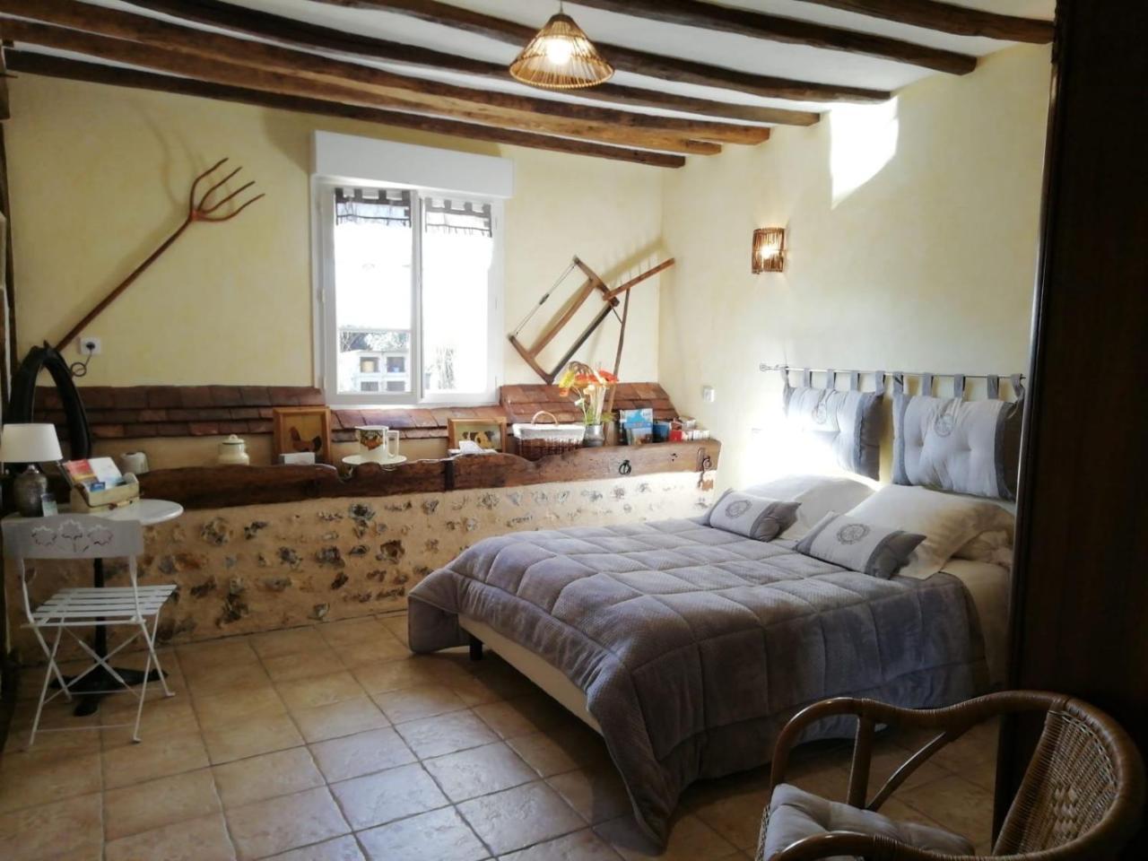 Les Logis Du Breuil Panzió Marchéville Kültér fotó
